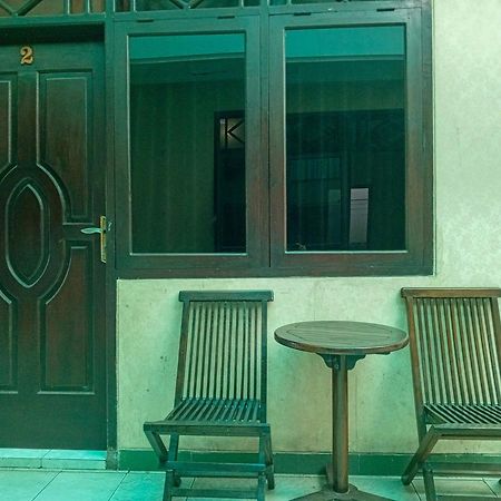 Trihakso Guest House Near Kaliurang Redpartner Sleman  Dış mekan fotoğraf