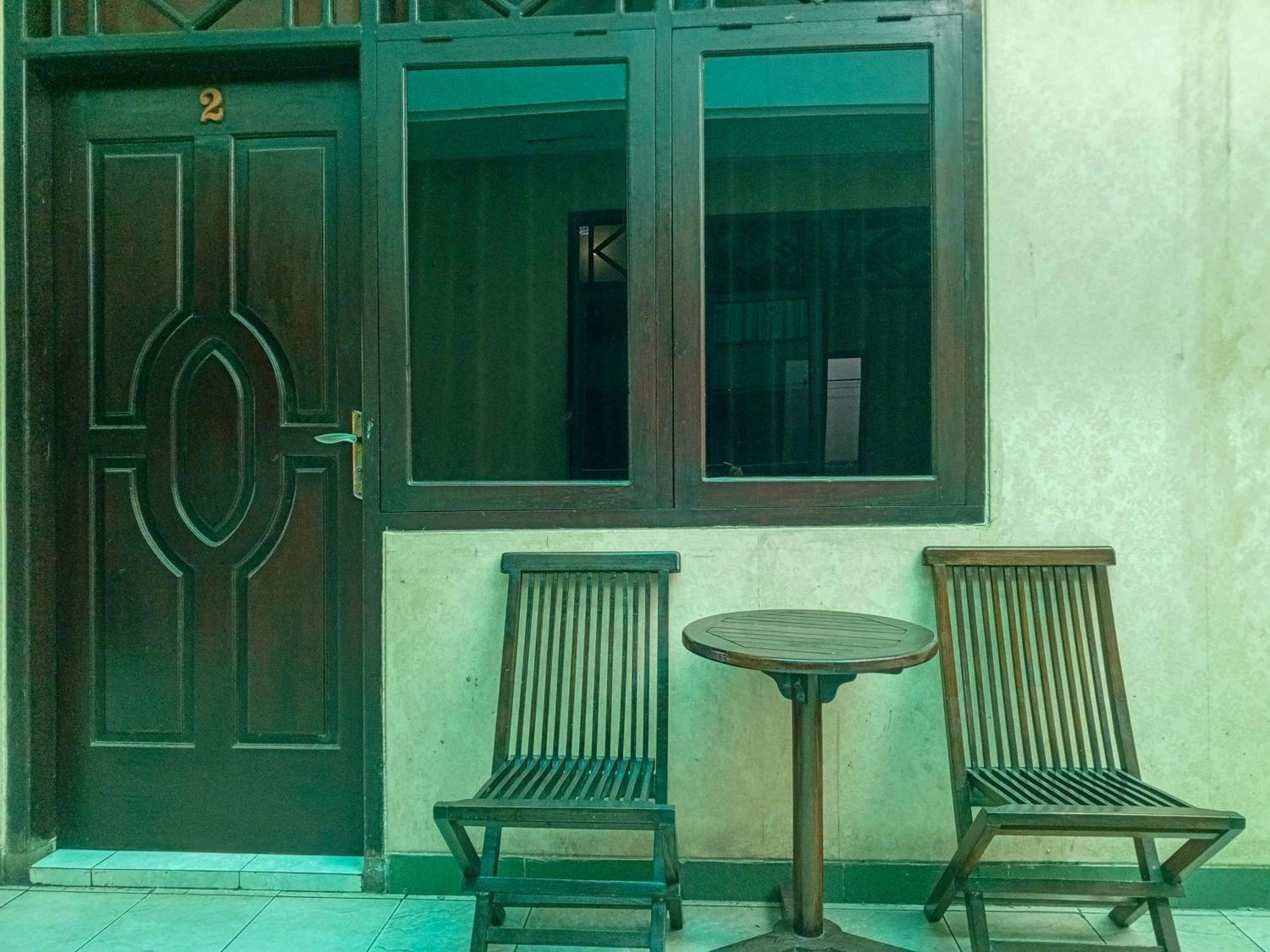 Trihakso Guest House Near Kaliurang Redpartner Sleman  Dış mekan fotoğraf